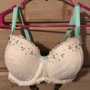 Victoria’s Secret Dream Angels Multi-Way Bra